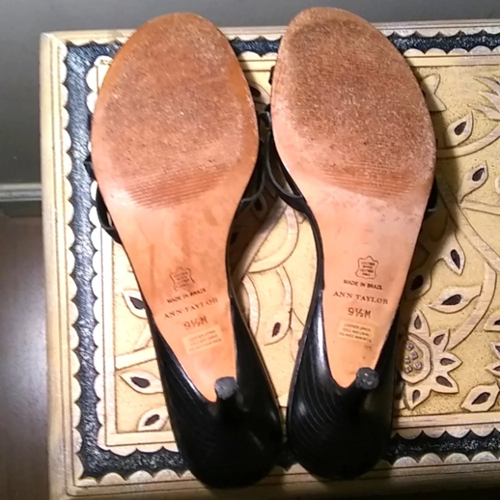 ANN TAYLOR  Heels Sandals 9,5 M